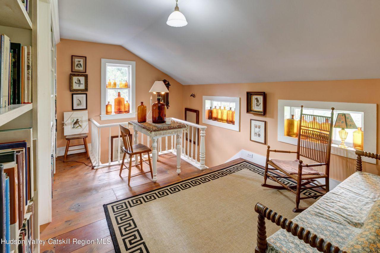 Bovina, New York, 13740, United States, 4 Bedrooms Bedrooms, ,2 BathroomsBathrooms,Residential,For Sale,1826483