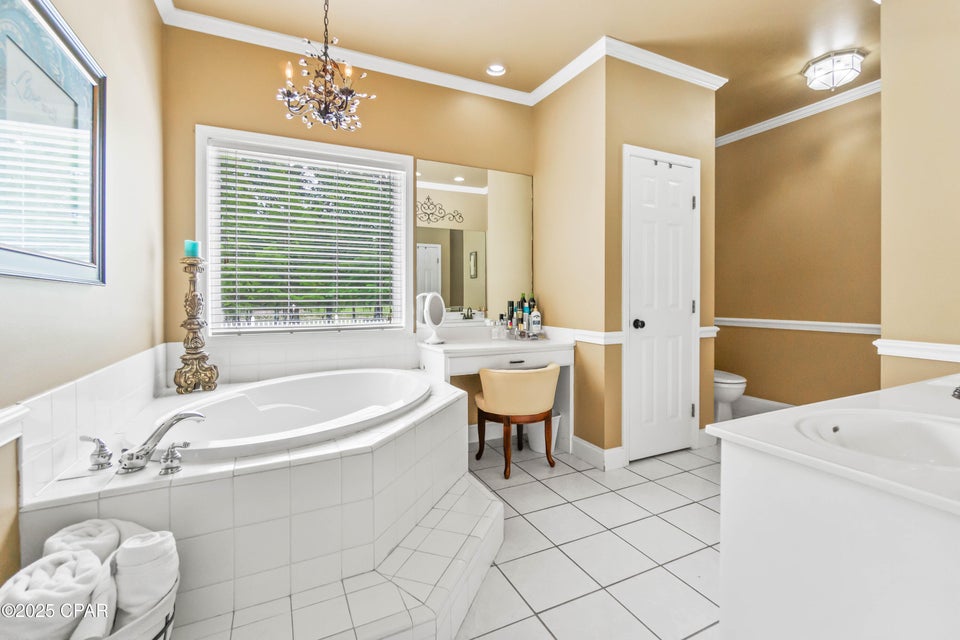 Malone, Florida, 32445, United States, 3 Bedrooms Bedrooms, ,3 BathroomsBathrooms,Residential,For Sale,1974883