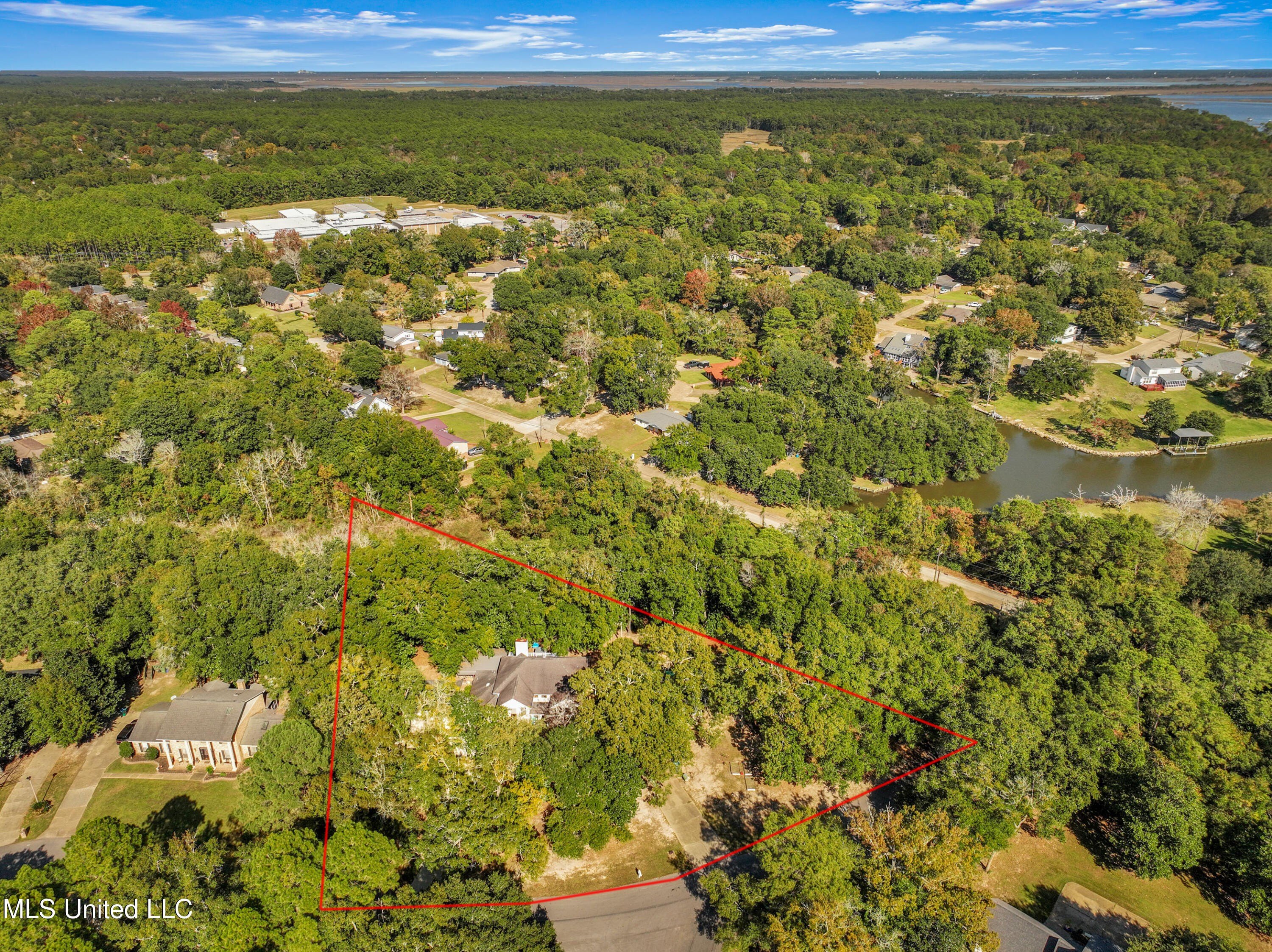 Gautier, Mississippi, 39553, United States, 4 Bedrooms Bedrooms, ,4 BathroomsBathrooms,Residential,For Sale,1989936