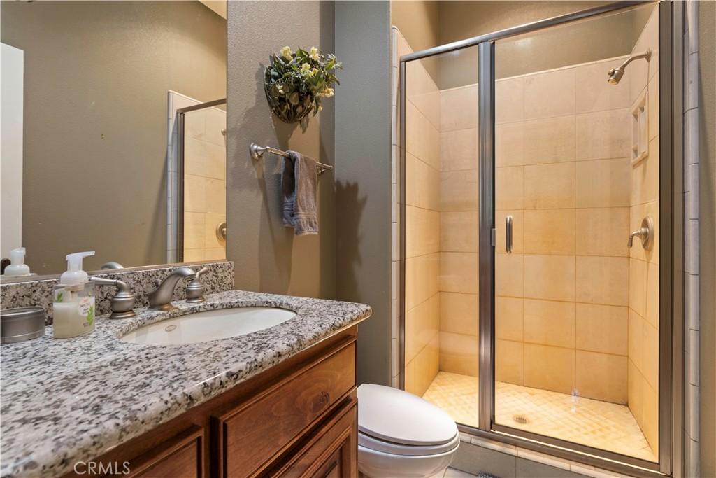 Kelseyville, California, 95451, United States, 5 Bedrooms Bedrooms, ,6 BathroomsBathrooms,Residential,For Sale,1998726