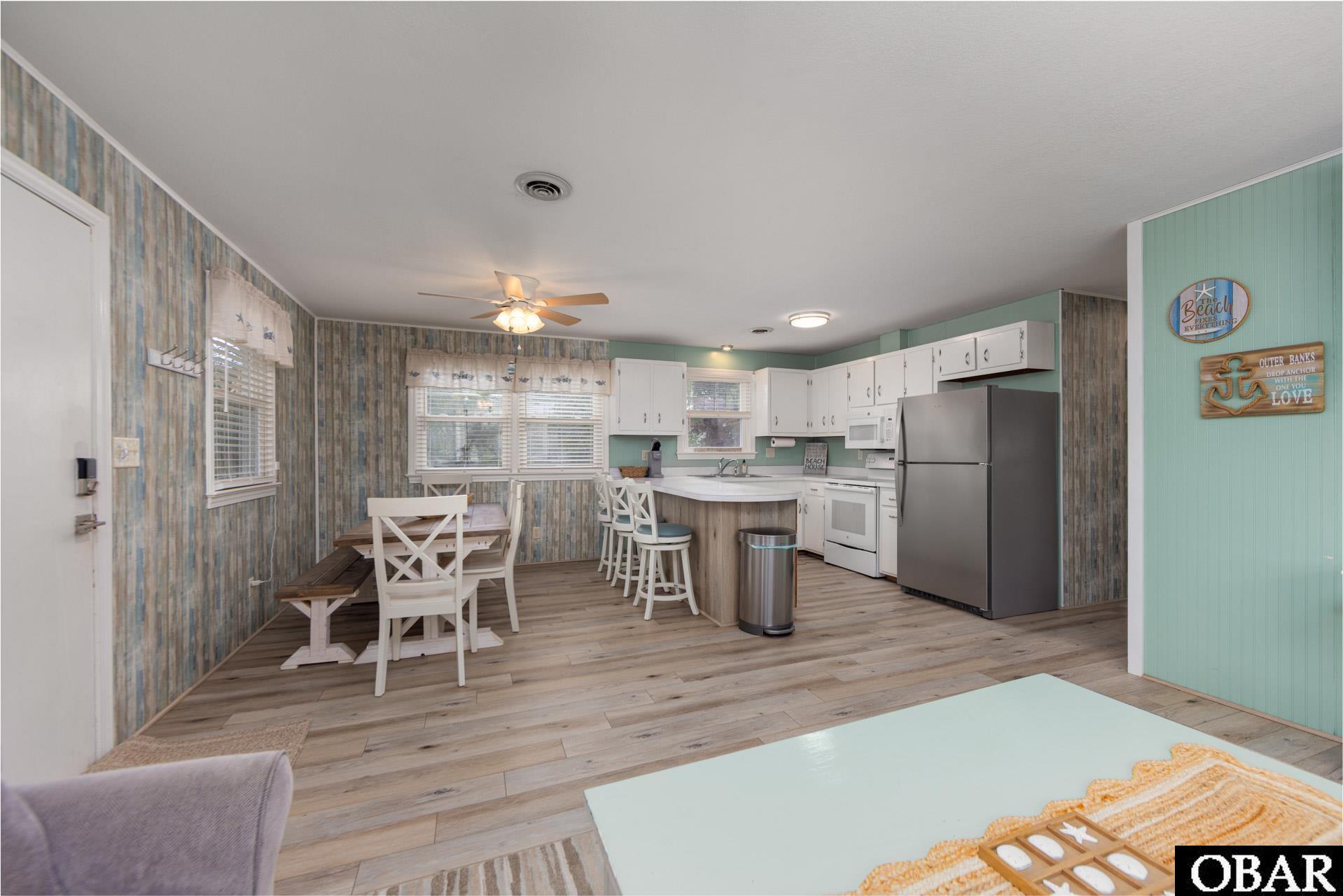 Kill Devil Hills, North Carolina, 27948, United States, 3 Bedrooms Bedrooms, ,2 BathroomsBathrooms,Residential,For Sale,1957535