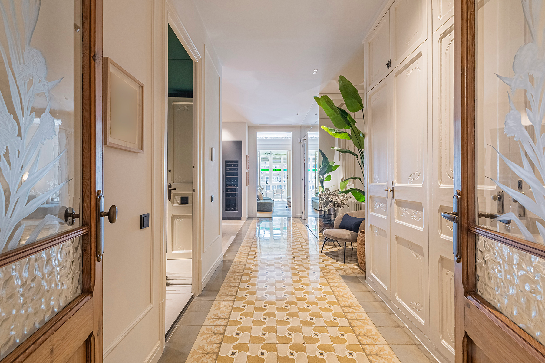  Apartment with extraordinary finishes in the heart of Eixample Izquierdo - 物件實景