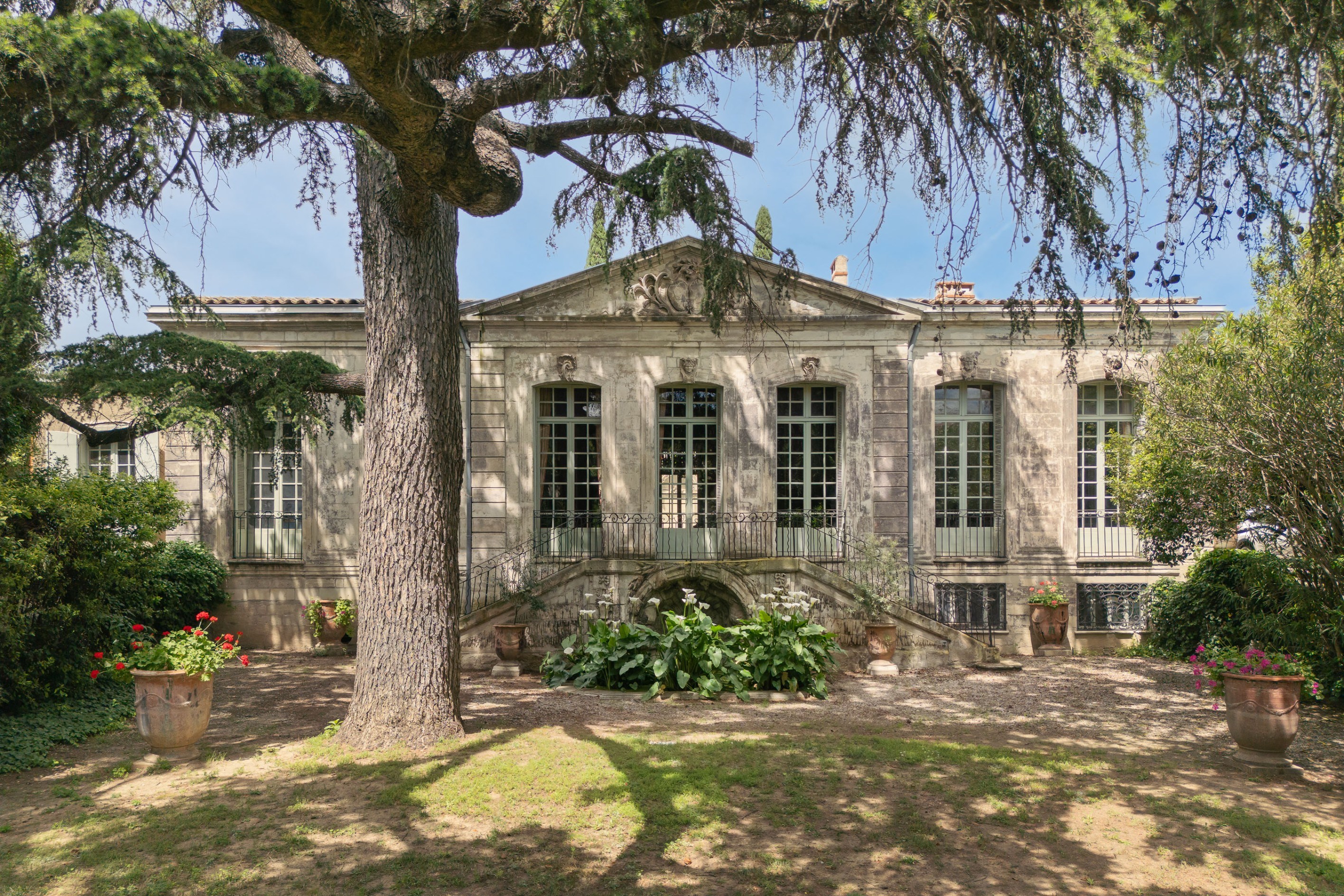  Montpellier City Center – Historic Townhouse with Garden and Outbuildings - 物件實景