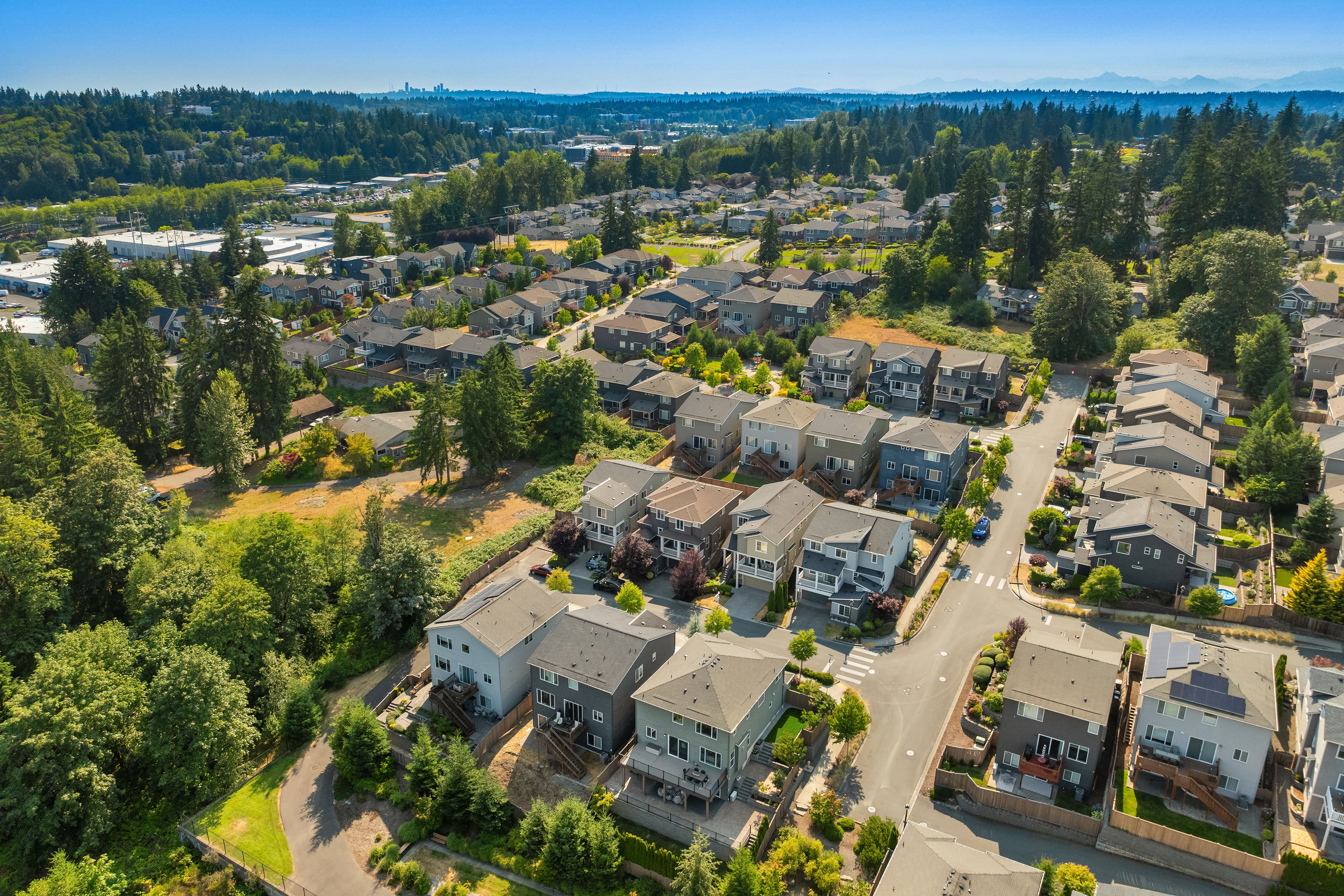  13024 137th Dr NE, Kirkland, WA 98034 - 物件實景