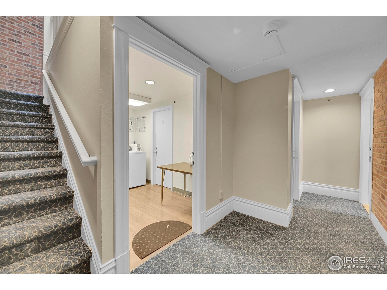 Boulder, Colorado, 80302, United States, 2 Bedrooms Bedrooms, ,Residential,For Sale,1993443