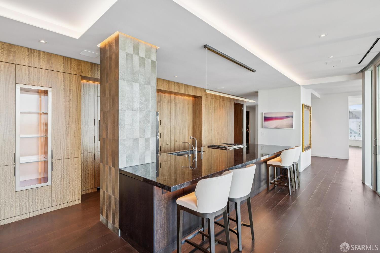 San Francisco, California, 94105, United States, 3 Bedrooms Bedrooms, ,4 BathroomsBathrooms,Residential,For Sale,1994422