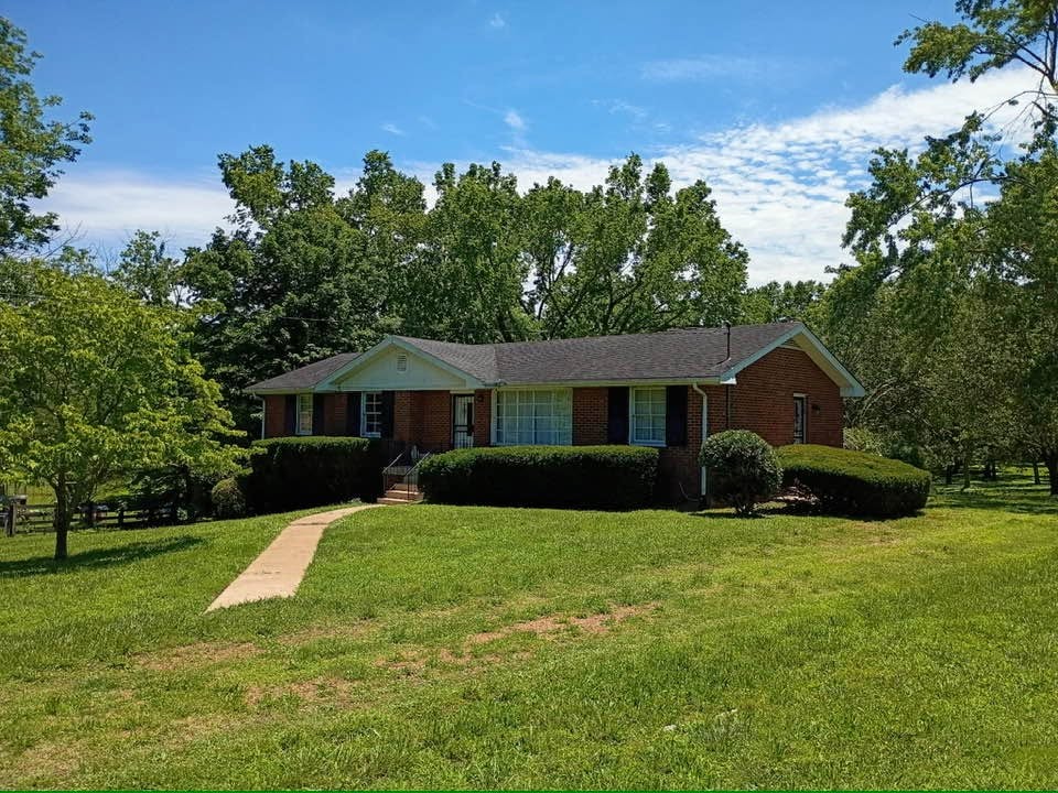 Graycroft Ct, Madison, TN 37115