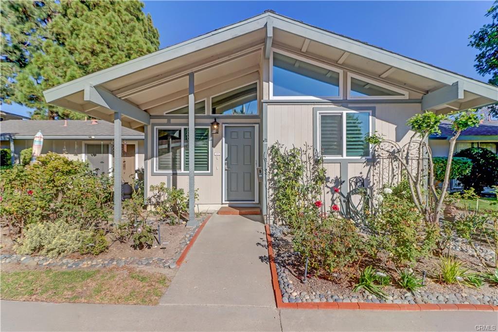 Laguna Woods, California, CA, United States, 2 Bedrooms Bedrooms, ,Residential,For Sale,2006488