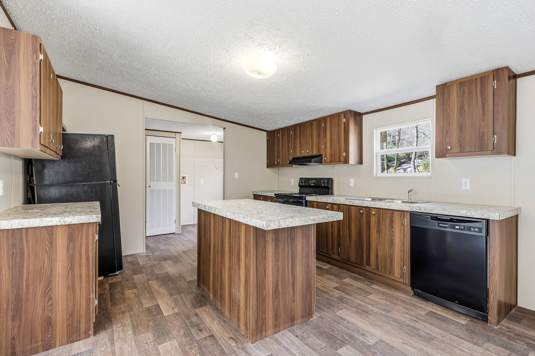  HENDERSONVILLE - 物件實景