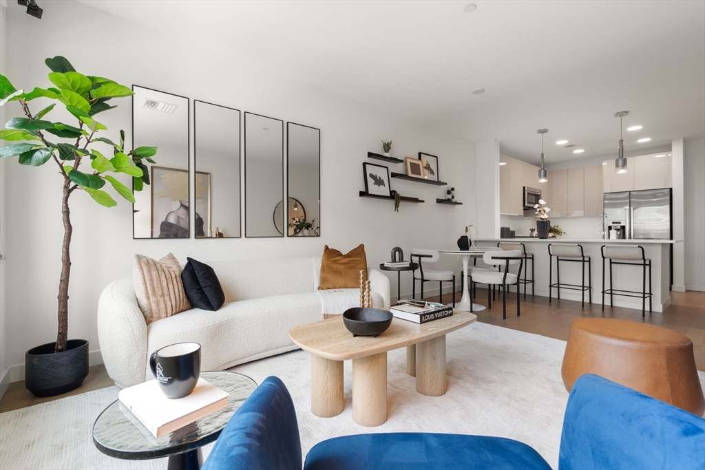 Boston, Massachusetts, 02128, United States, 1 Bedroom Bedrooms, ,1 BathroomBathrooms,Residential,For Sale,1865592