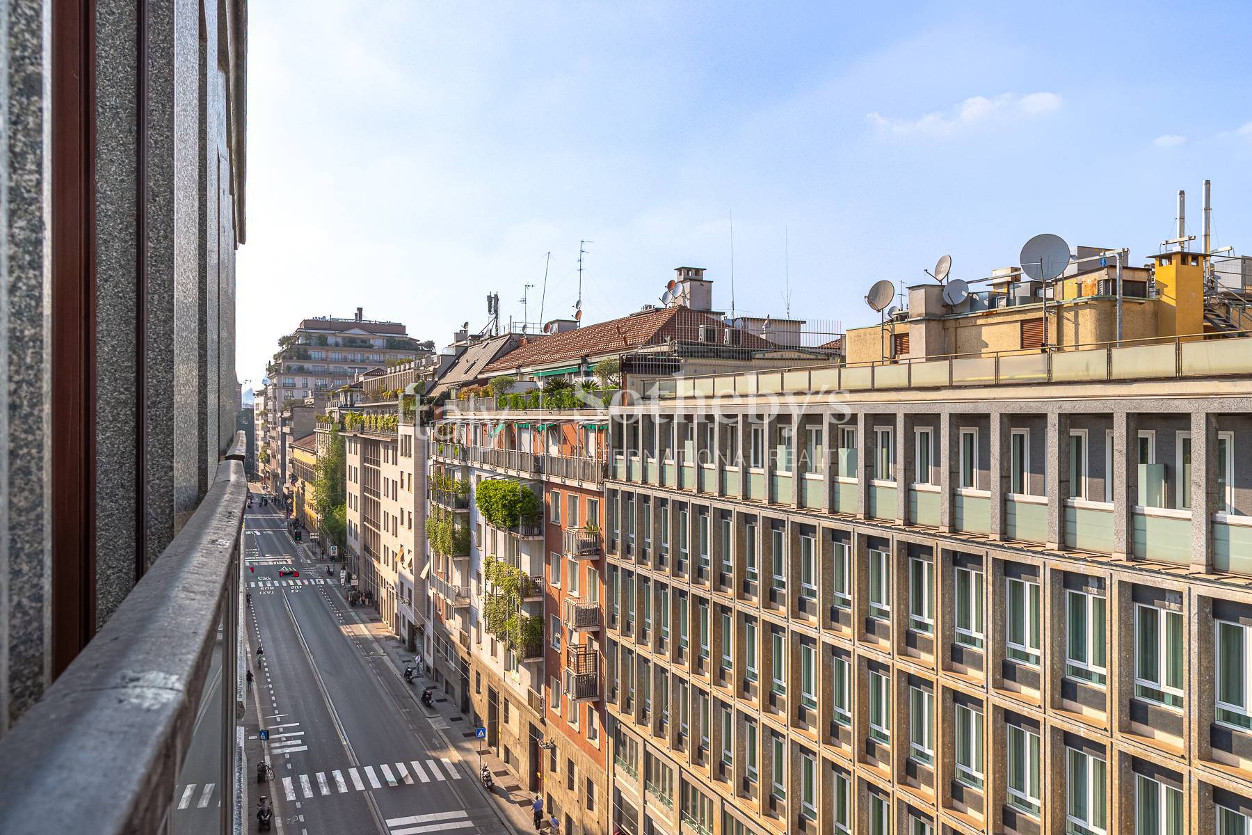  Prestigious penthouse with terrace steps from Montenapoleone - 物件實景