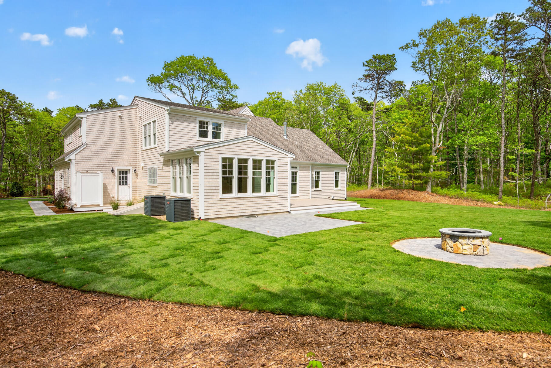  153 Oakmont Drive, Cummaquid, MA, 02630 - 物件實景