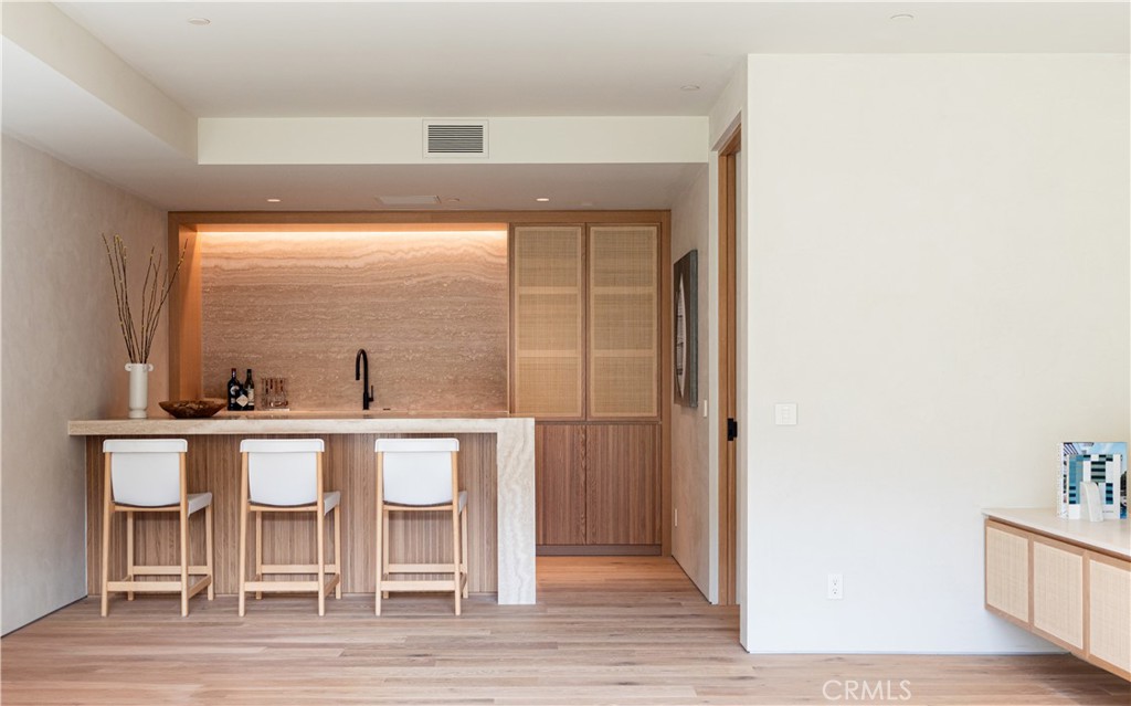 Malibu, California, 90265, United States, 7 Bedrooms Bedrooms, ,9 BathroomsBathrooms,Residential,For Sale,1838942