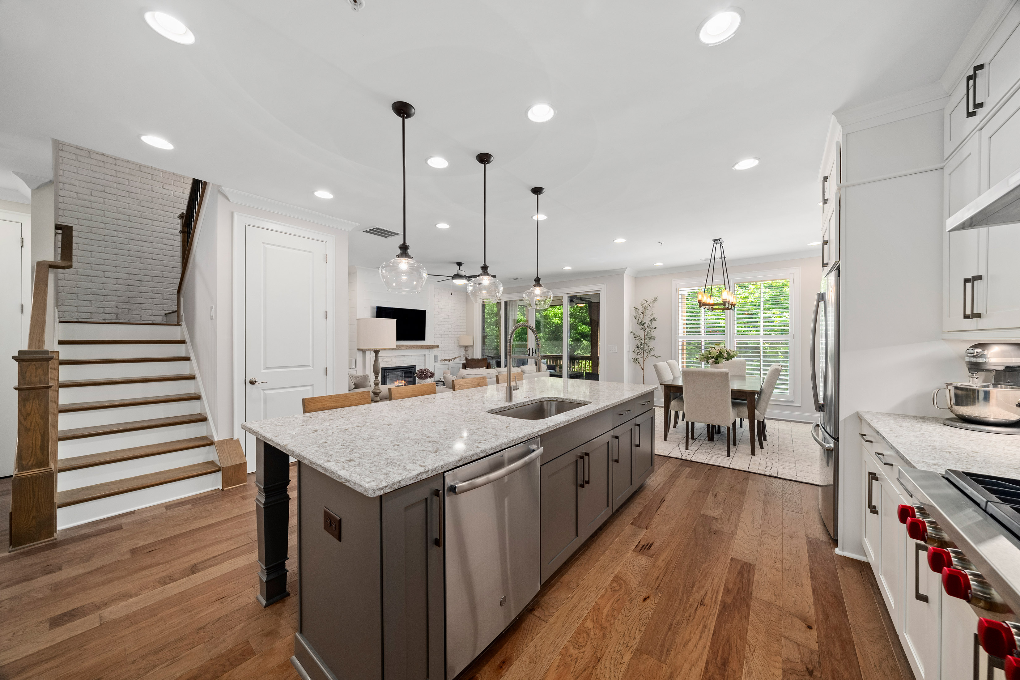 Designer Townhome in One of Alpharetta