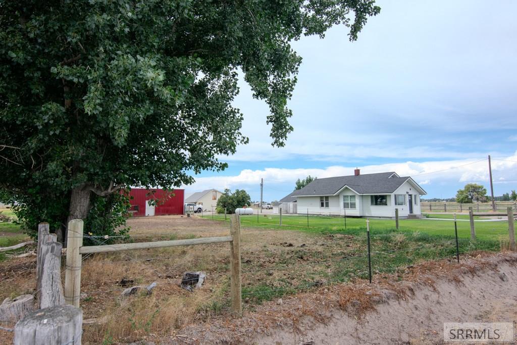 LEWISVILLE, Idaho, 83431, United States, 2 Bedrooms Bedrooms, ,2 BathroomsBathrooms,Residential,For Sale,2010795