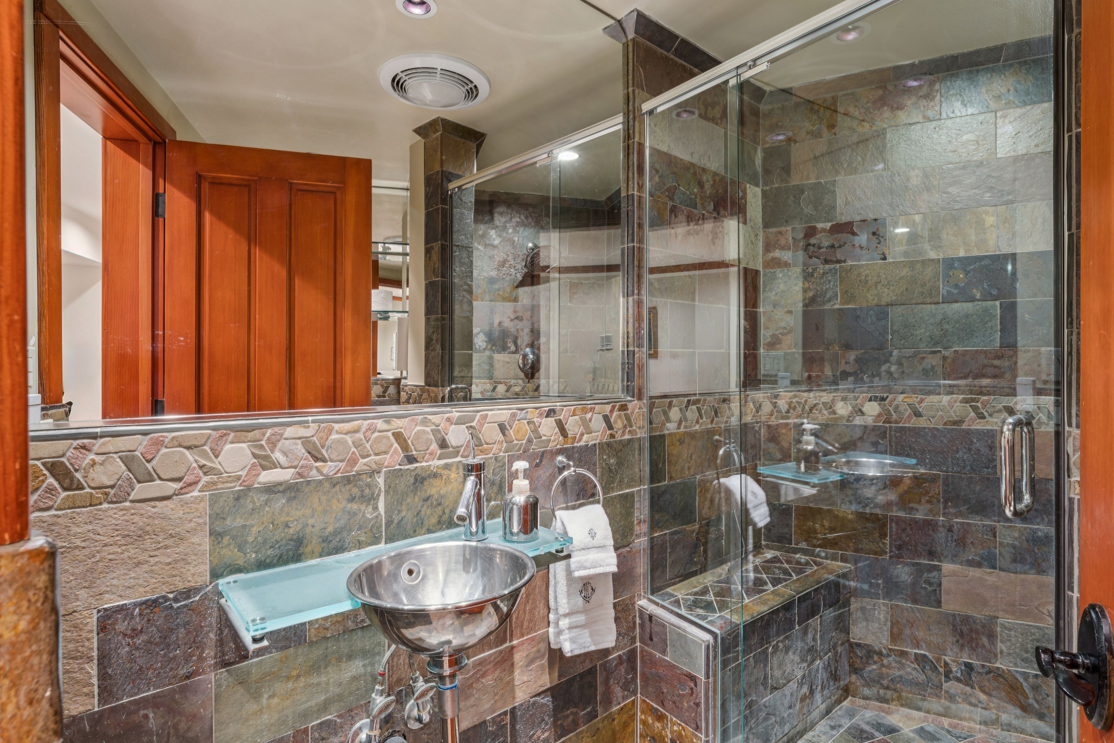  1369 Yellowstone Drive, Lake Arrowhead, CA 92352 - 物件實景