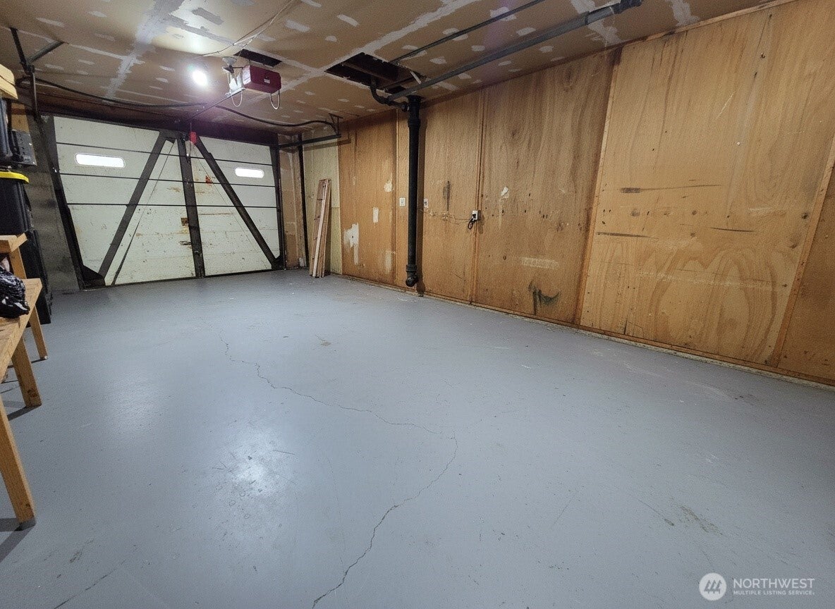 Seattle, Washington, 98106, United States, 4 Bedrooms Bedrooms, ,2 BathroomsBathrooms,Residential,For Sale,2048225