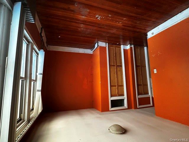 Jamaica, New York, 11435, United States, 3 Bedrooms Bedrooms, ,2 BathroomsBathrooms,Residential,For Sale,1913116