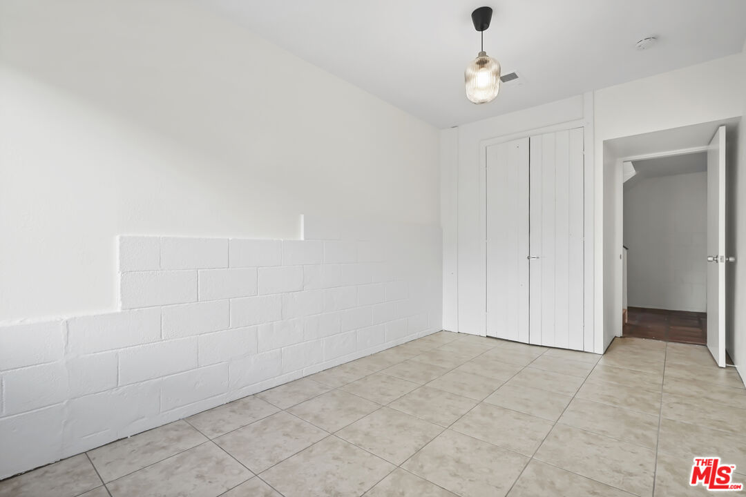 Malibu, California, 90265, United States, 3 Bedrooms Bedrooms, ,2 BathroomsBathrooms,Residential,For Sale,1997351