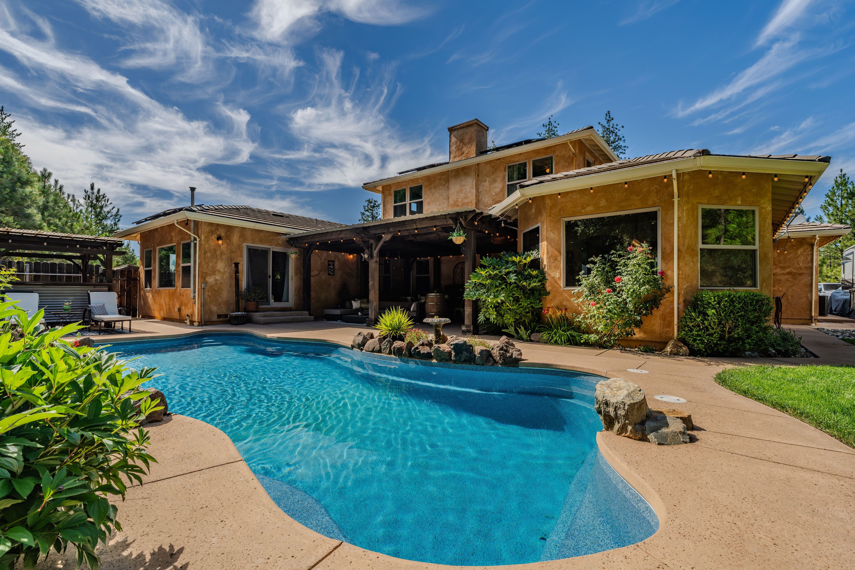  Mediterranean-Inspired Estate on 1.67 Acres  Private Oasis in Jackson - 物件實景