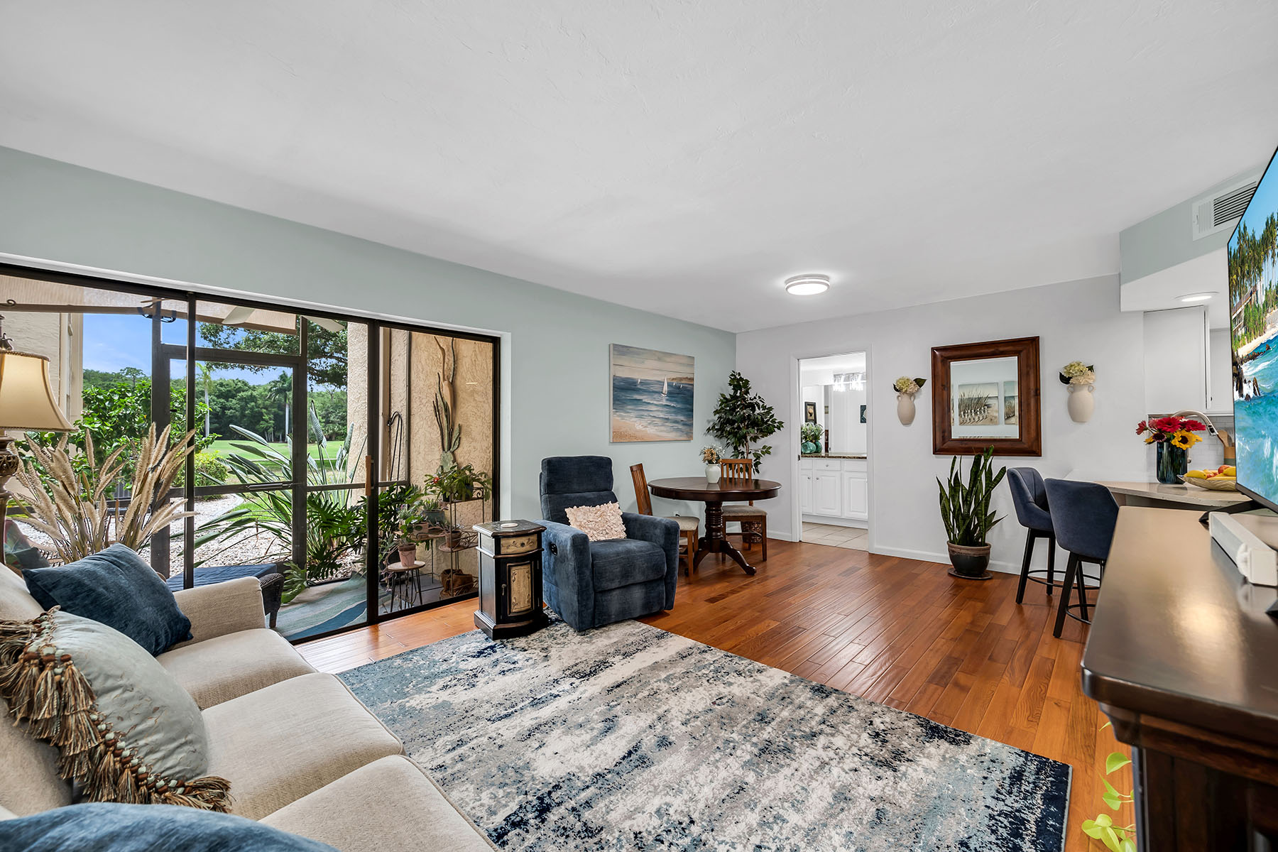  CROSS CREEK - TERRACE CONDO VILLAGE - 物件實景