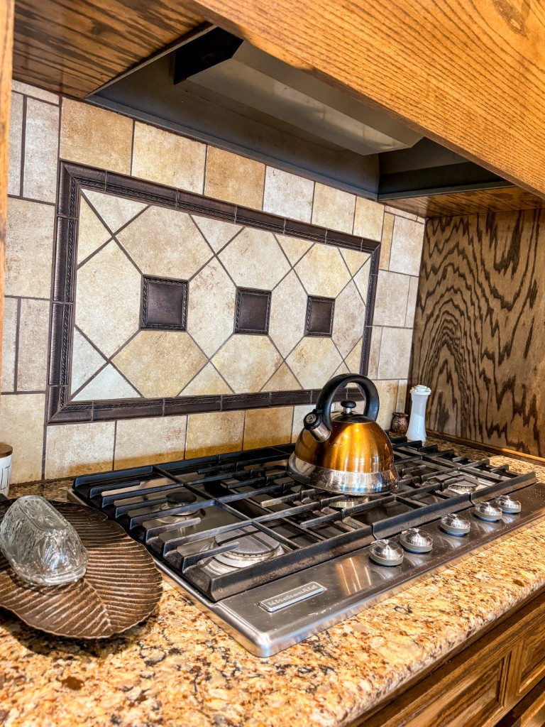 Bloomburg, Texas, 75556, United States, 4 Bedrooms Bedrooms, ,2 BathroomsBathrooms,Residential,For Sale,1789211