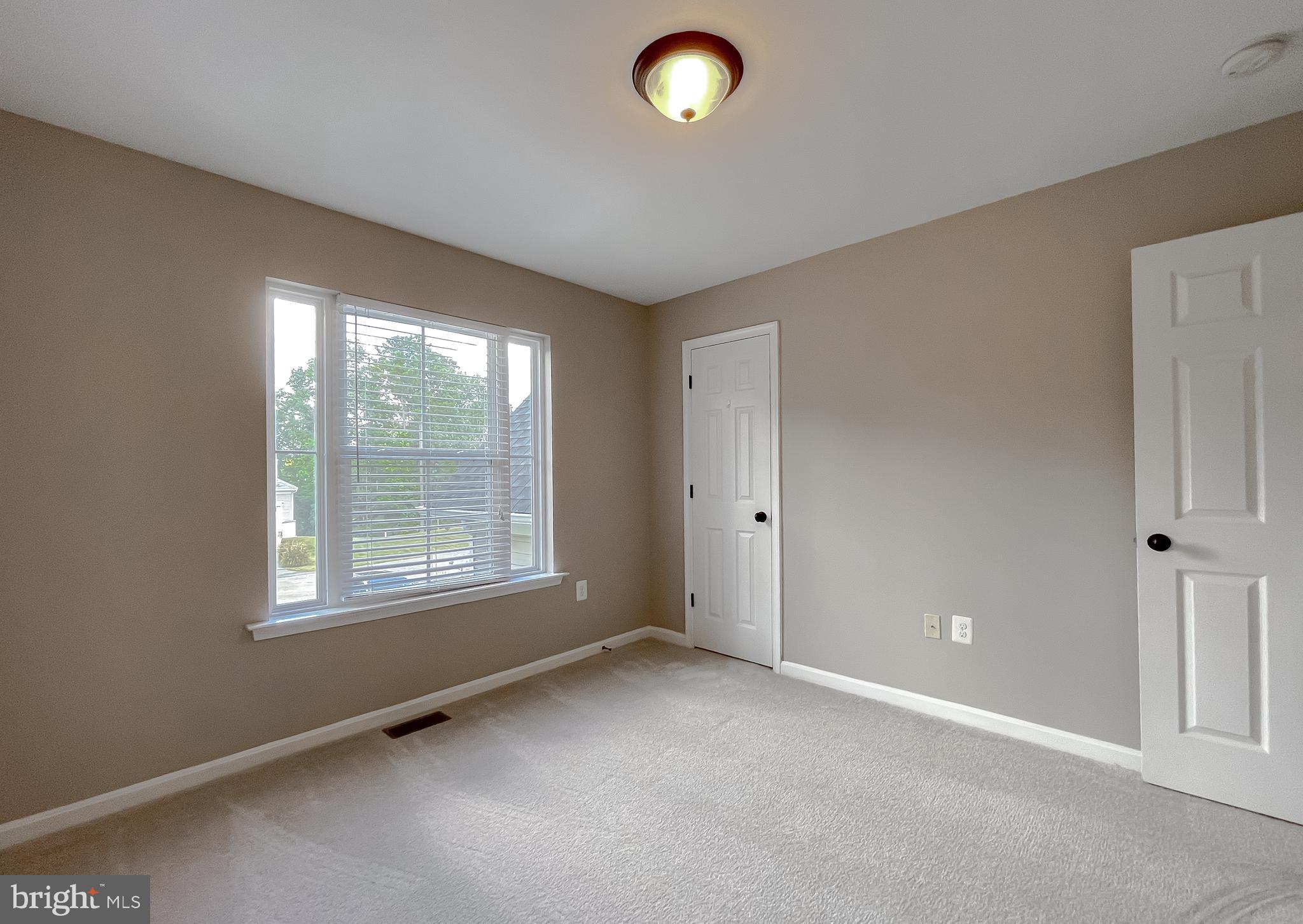 Saint Inigoes, Maryland, 20684, United States, 4 Bedrooms Bedrooms, ,4 BathroomsBathrooms,Residential,For Sale,1935766