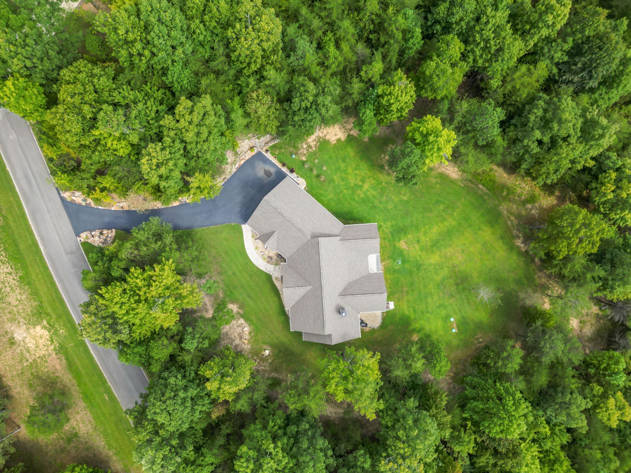 Dunlap, Tennessee, 37327, United States, 3 Bedrooms Bedrooms, ,3 BathroomsBathrooms,Residential,For Sale,1976318