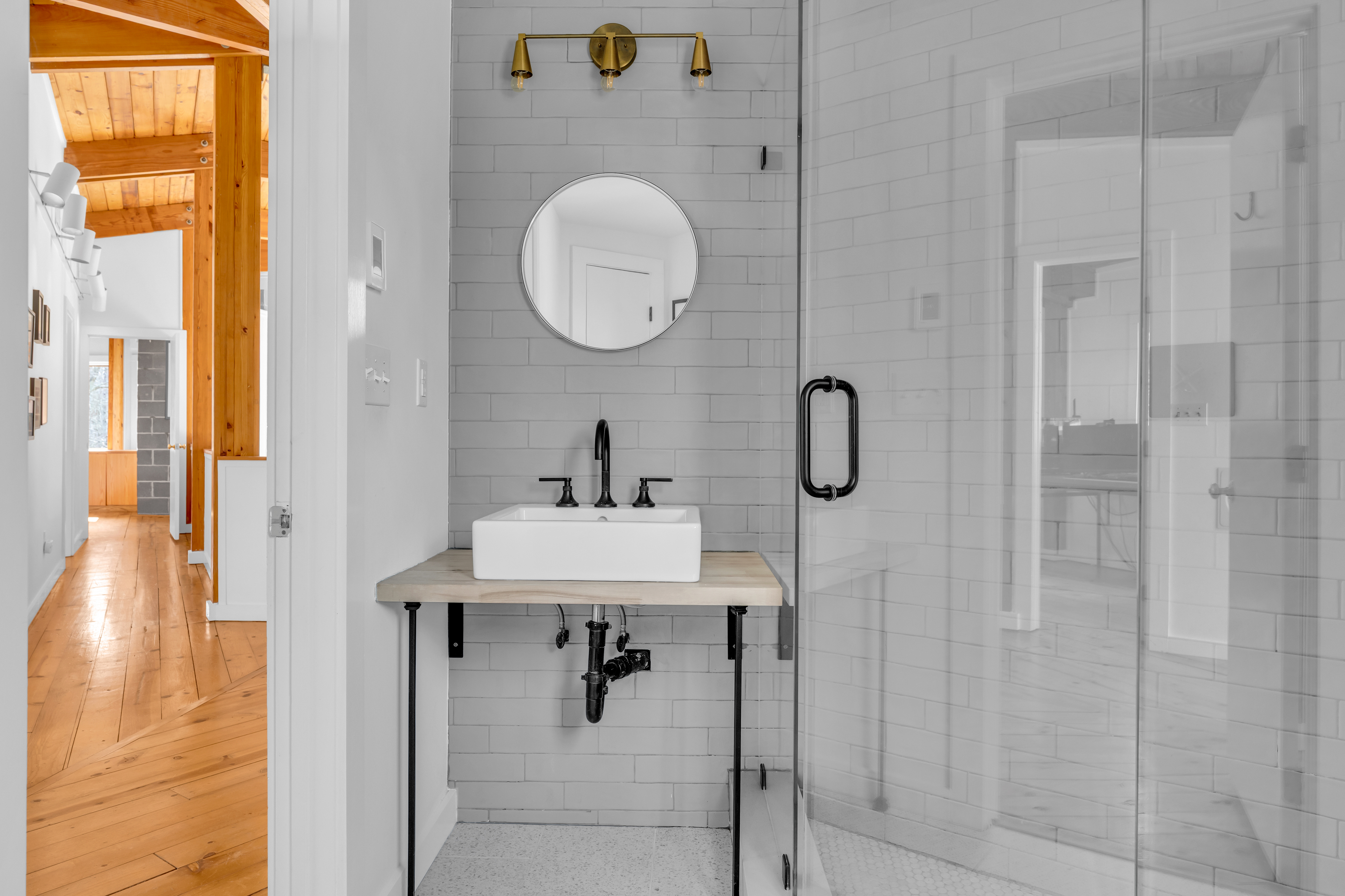  401 Three Corners Road - 物件實景