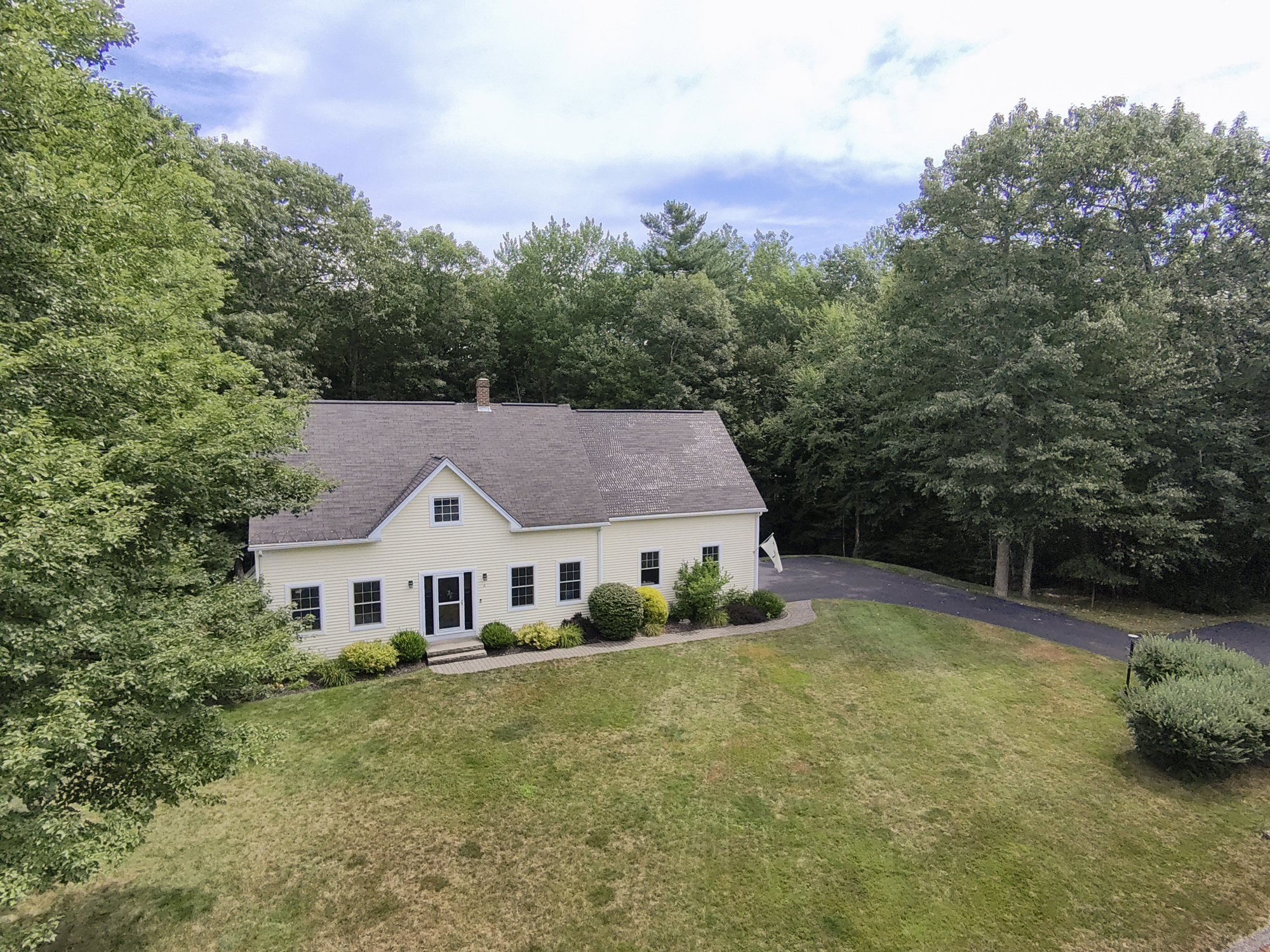 Gorham, Maine, 04038, United States, 4 Bedrooms Bedrooms, ,3 BathroomsBathrooms,Residential,For Sale,1914155