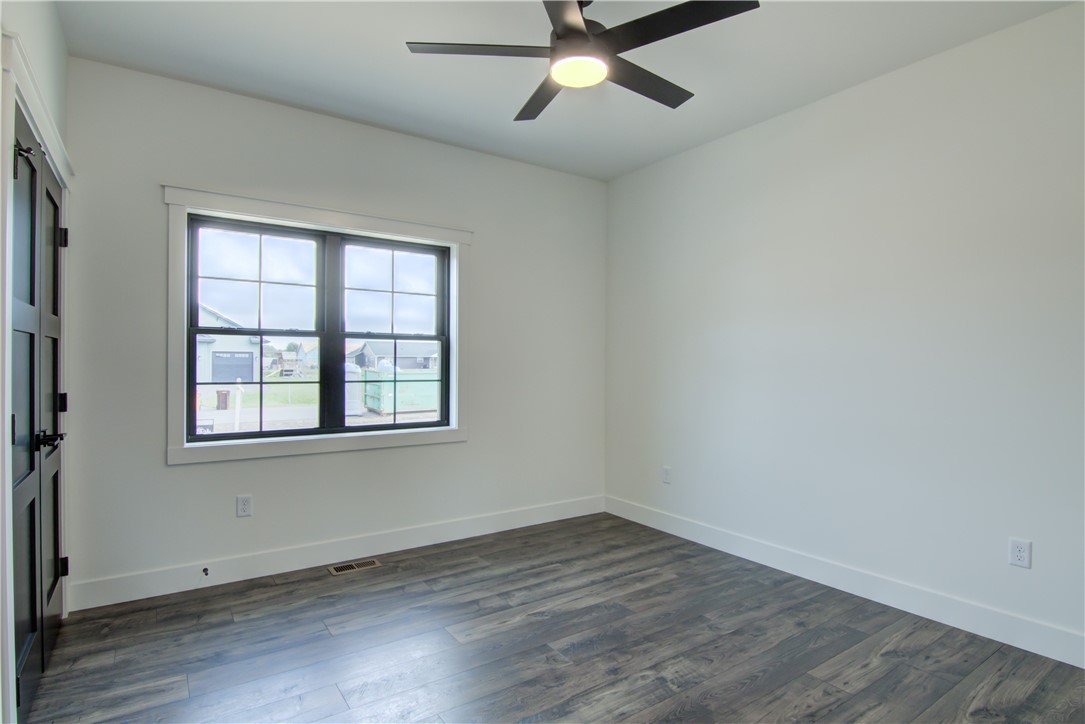 Chippewa Falls, Wisconsin, 54729, United States, 5 Bedrooms Bedrooms, ,3 BathroomsBathrooms,Residential,For Sale,1979363