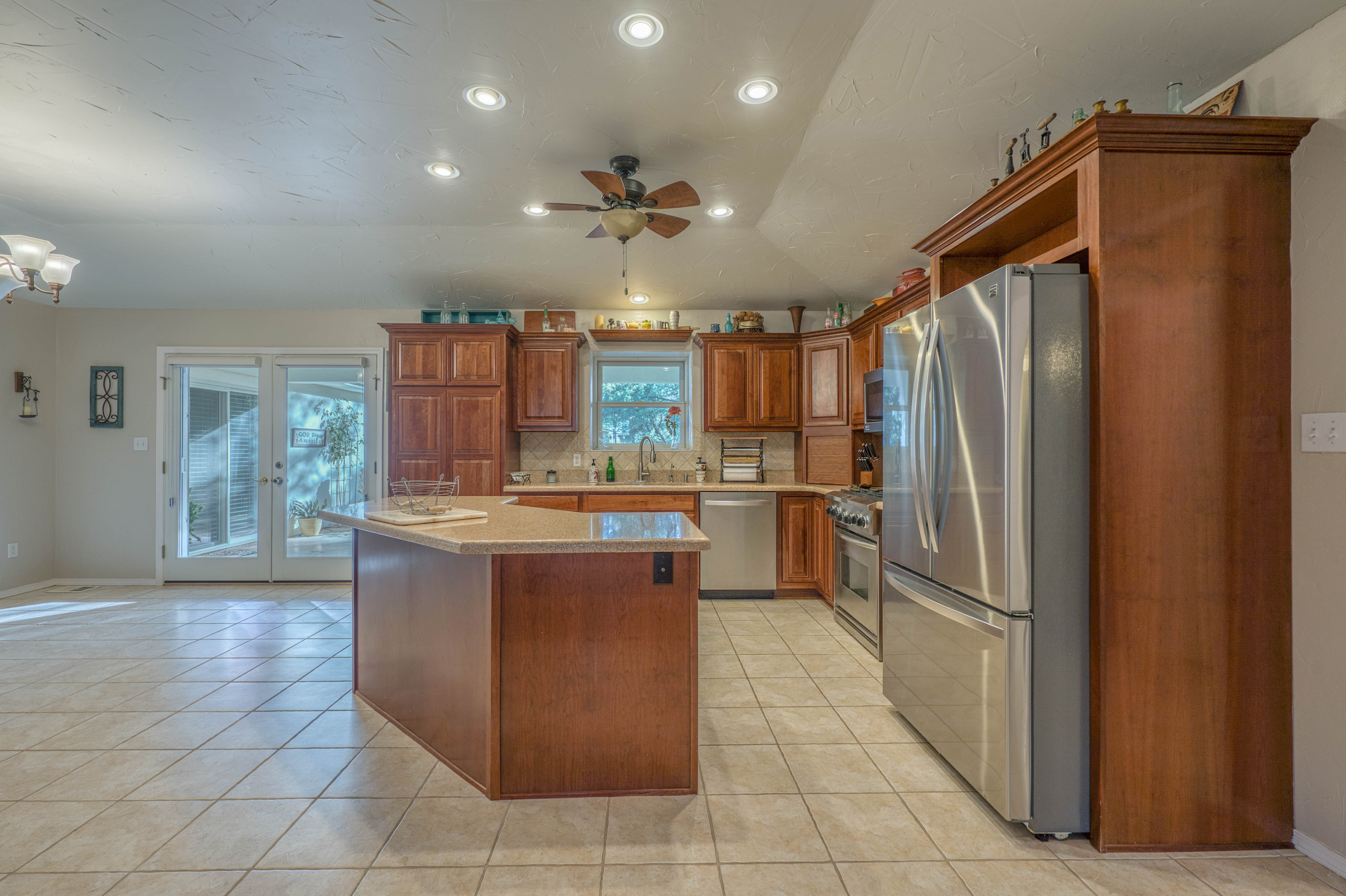 Alto, New Mexico, 88312, United States, 3 Bedrooms Bedrooms, ,2 BathroomsBathrooms,Residential,For Sale,2005100