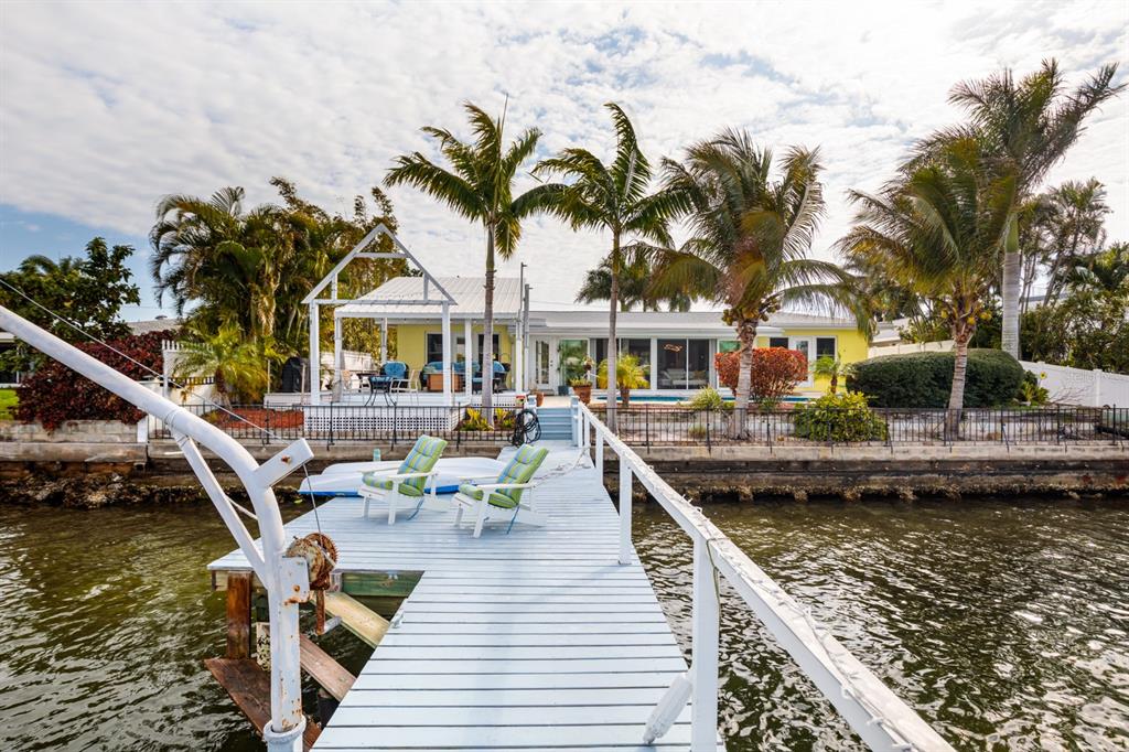 St Petersburg, Florida, 33705, United States, 3 Bedrooms Bedrooms, ,4 BathroomsBathrooms,Residential,For Sale,1793107