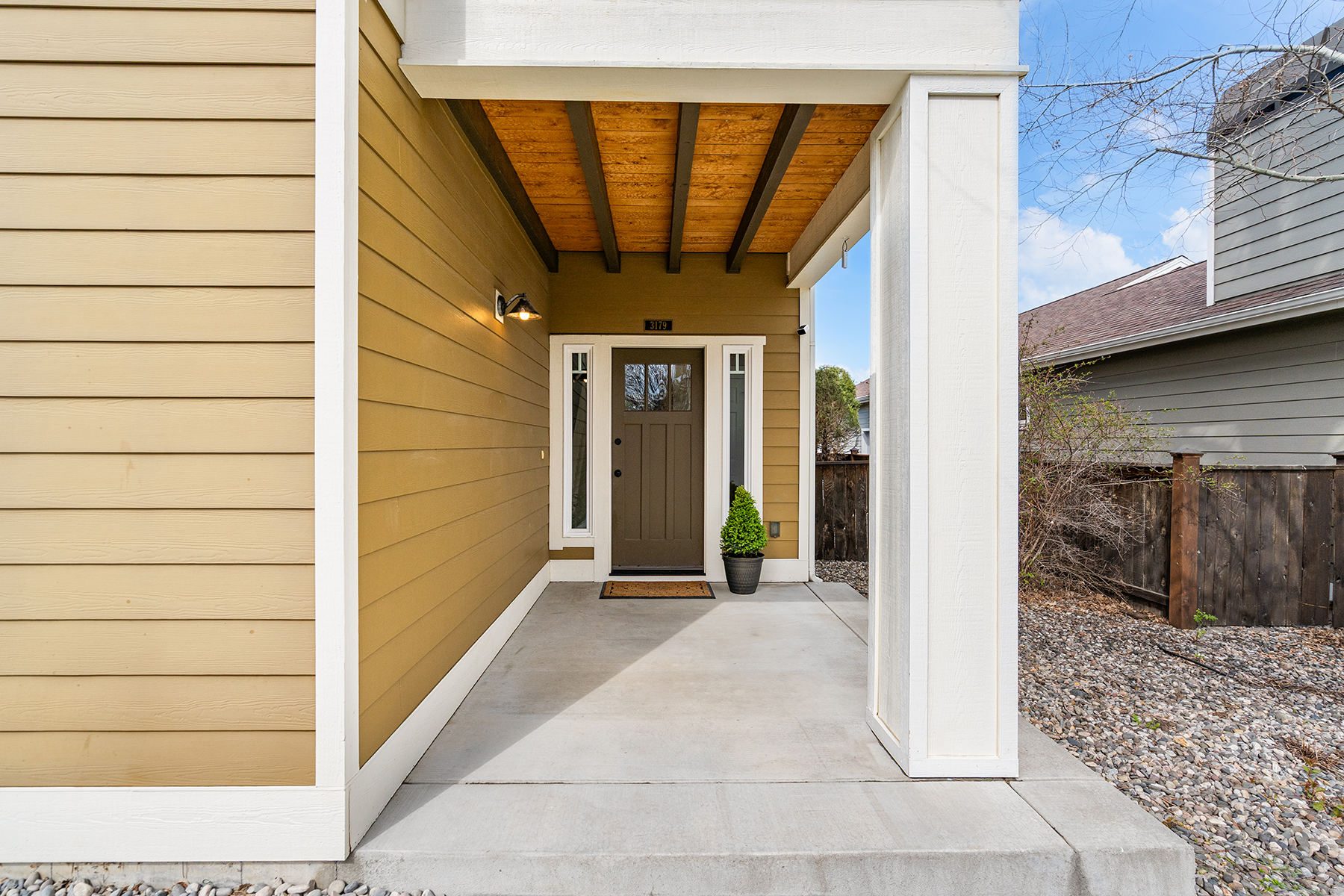  3179 Spring Ridge Drive - 物件實景