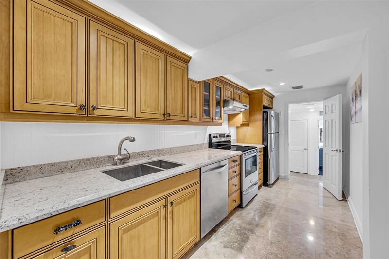 Fort Lauderdale, Florida, 33304, United States, 3 Bedrooms Bedrooms, ,3 BathroomsBathrooms,Residential,For Sale,1985546