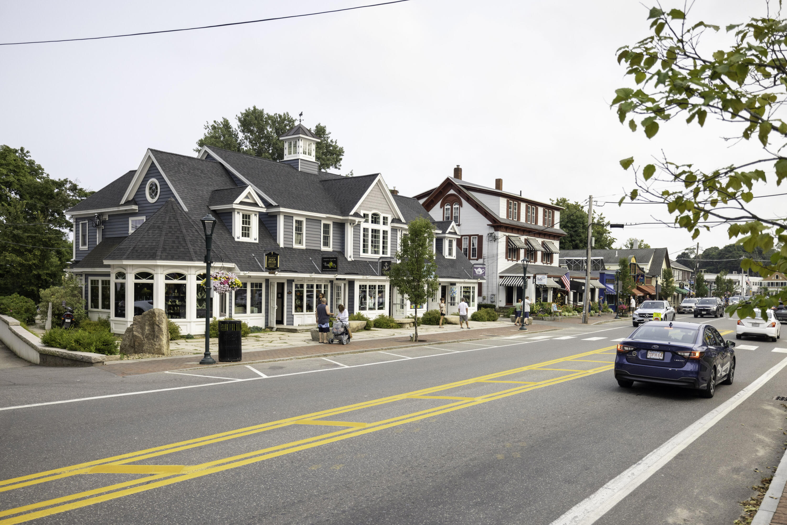 Ogunquit, Maine, 03907, United States, 2 Bedrooms Bedrooms, ,2 BathroomsBathrooms,Residential,For Sale,1885422