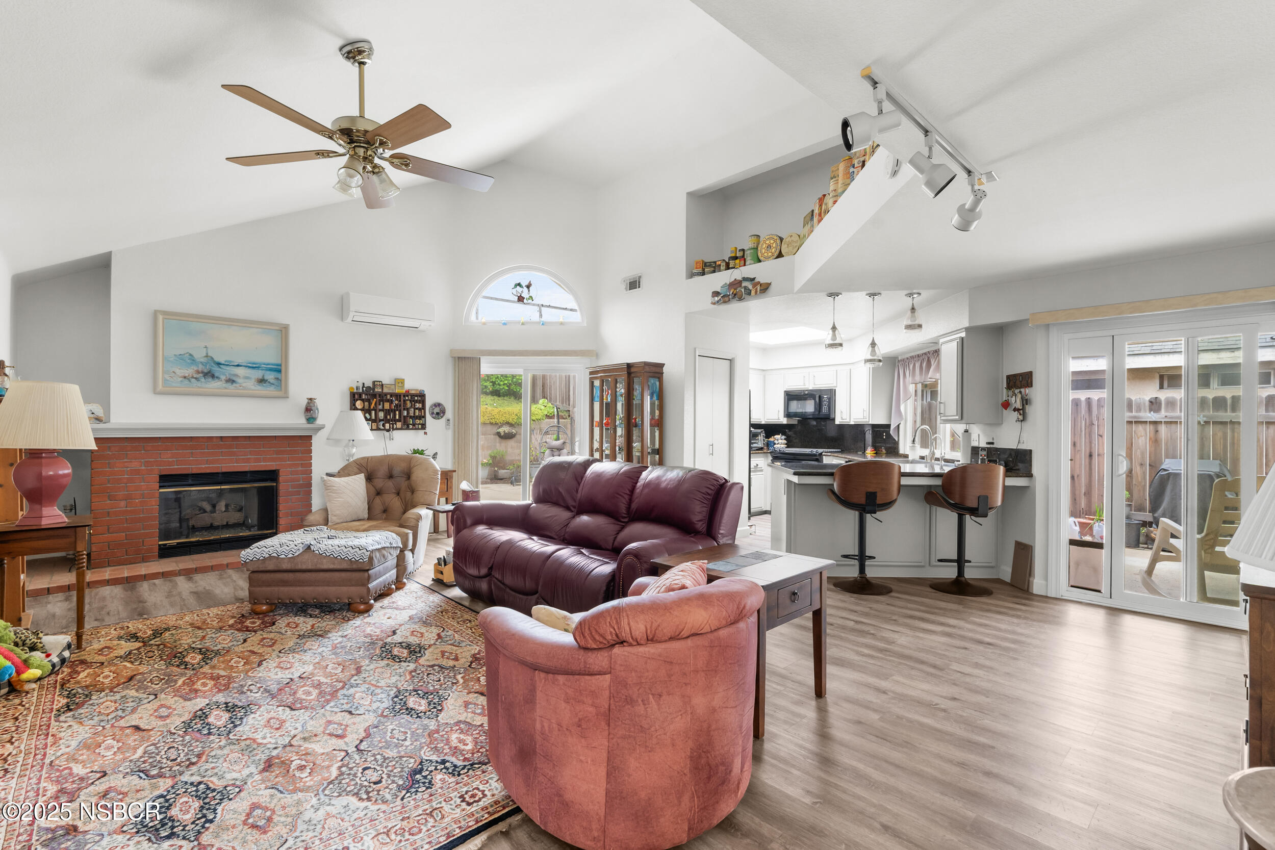 Santa Maria, California, 93455, United States, 3 Bedrooms Bedrooms, ,2 BathroomsBathrooms,Residential,For Sale,1974845