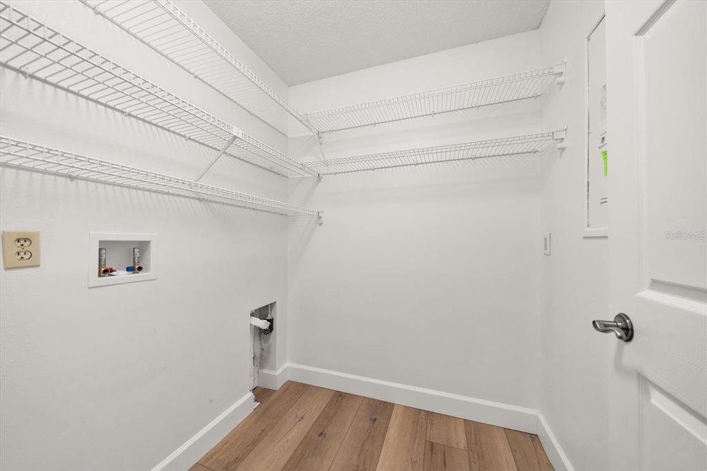 Belleair, Florida, 33756, United States, 3 Bedrooms Bedrooms, ,2 BathroomsBathrooms,Residential,For Sale,1991746