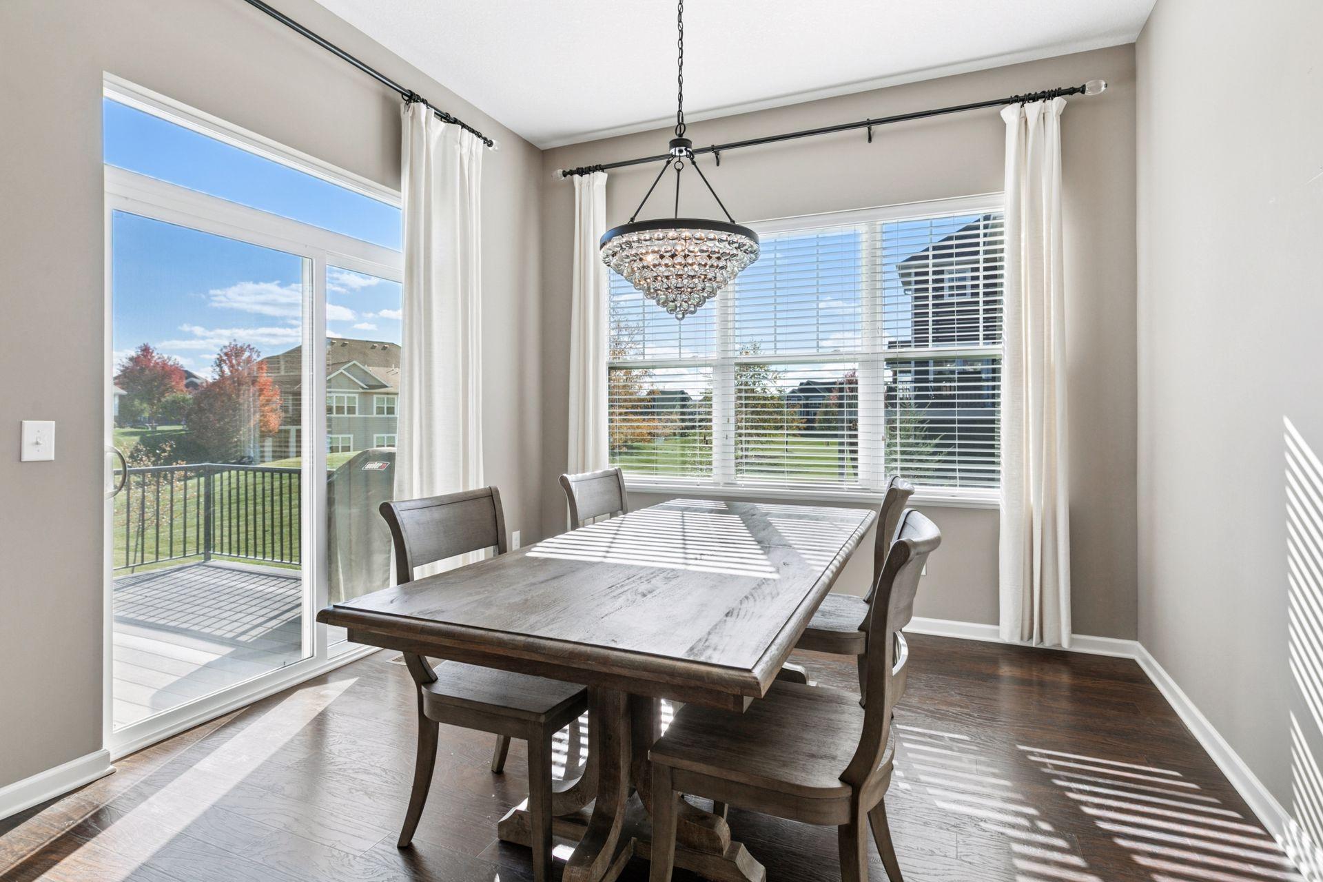 Lakeville, Minnesota, 55044, United States, 3 Bedrooms Bedrooms, ,2 BathroomsBathrooms,Residential,For Sale,1971412