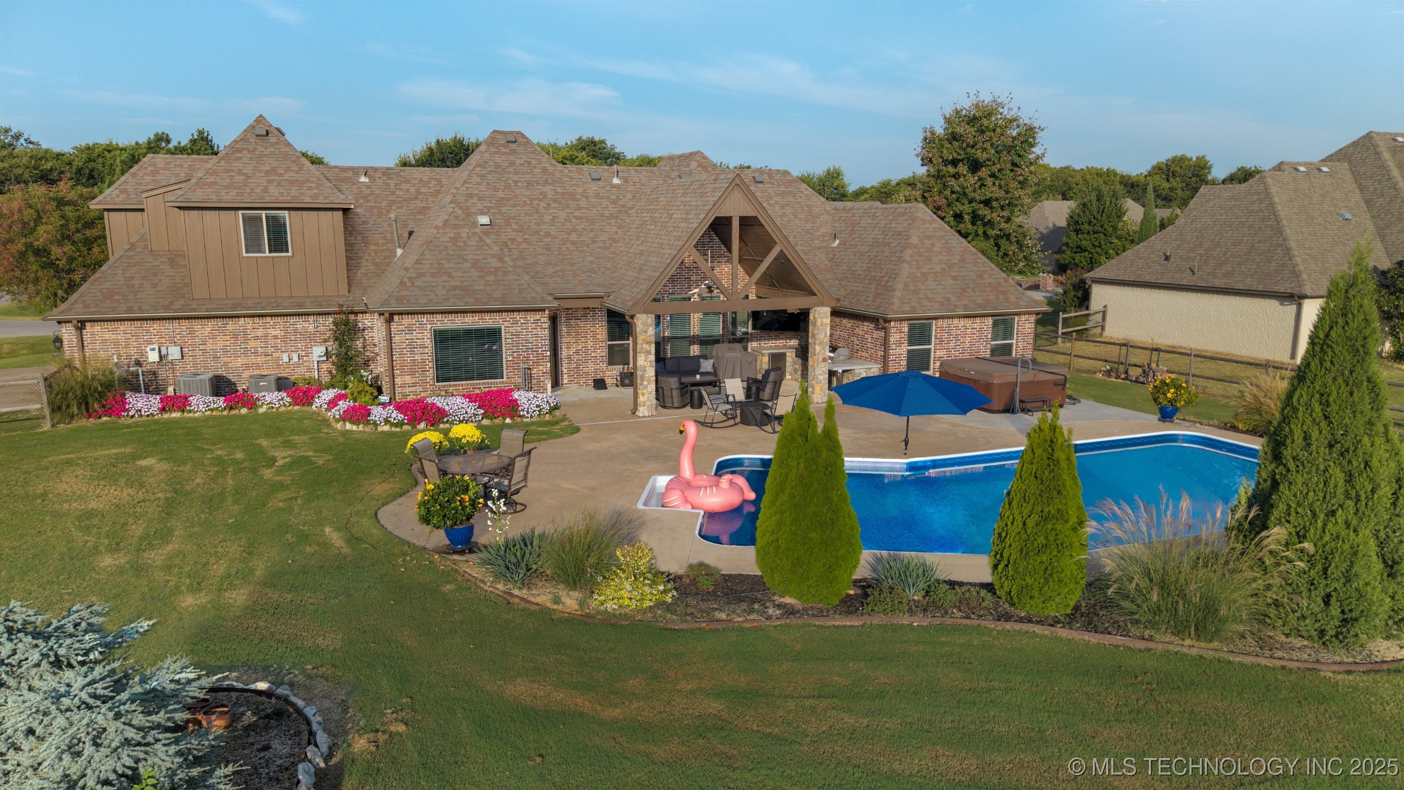 Owasso, Oklahoma, 74055, United States, 4 Bedrooms Bedrooms, ,4 BathroomsBathrooms,Residential,For Sale,1962662