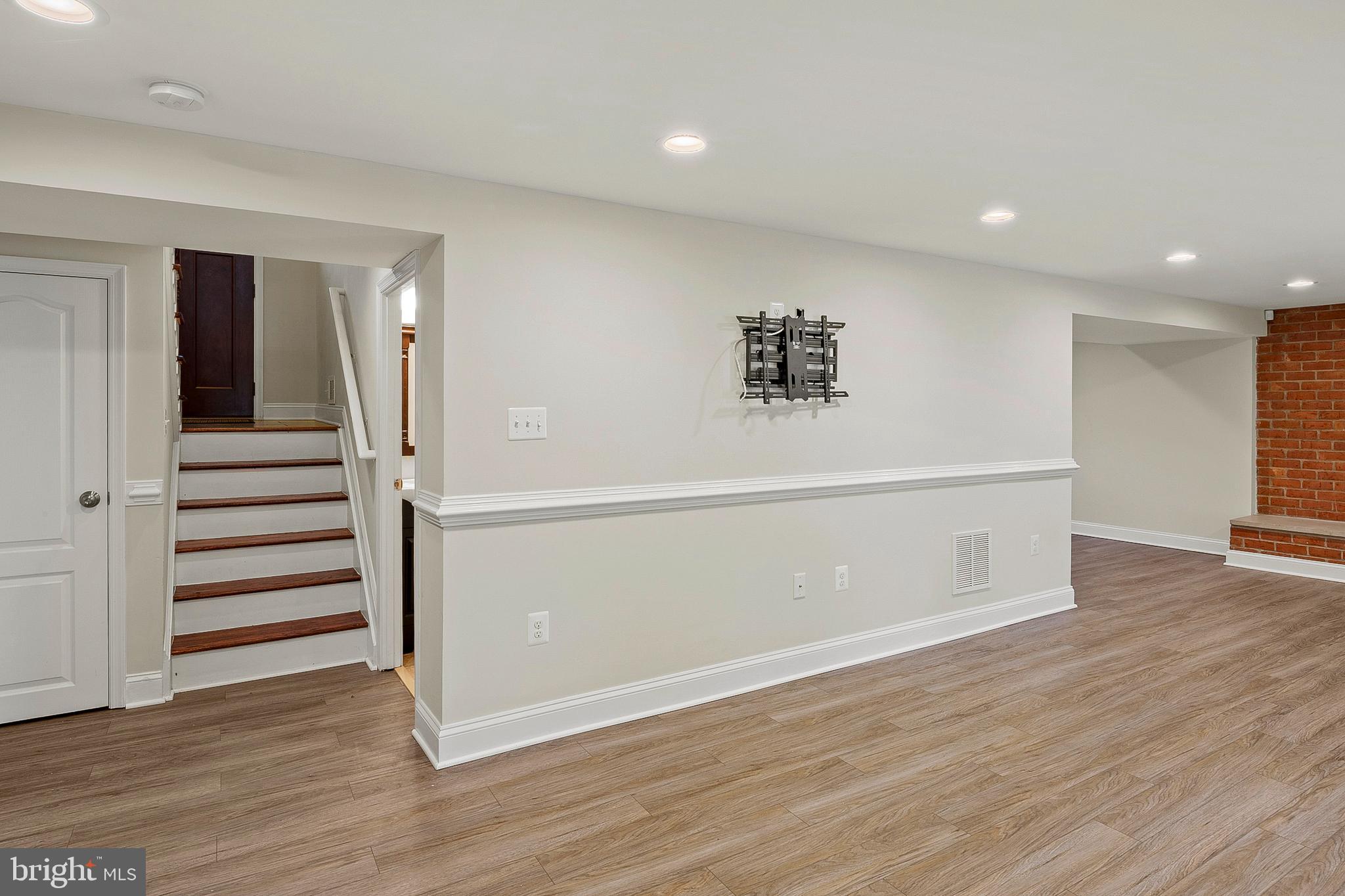 Reisterstown, Maryland, 21136, United States, 4 Bedrooms Bedrooms, ,3 BathroomsBathrooms,Residential,For Sale,1974530