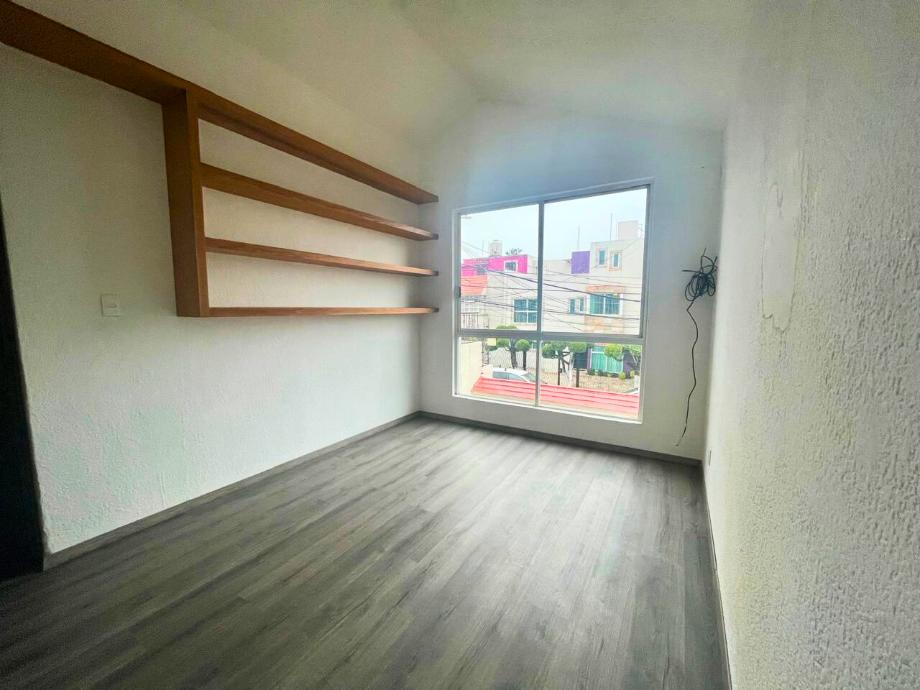 Naucalpan de Juárez, Estado de méxico, 53115, Mexico, 6 Bedrooms Bedrooms, ,5 BathroomsBathrooms,Residential,For Sale,1939413