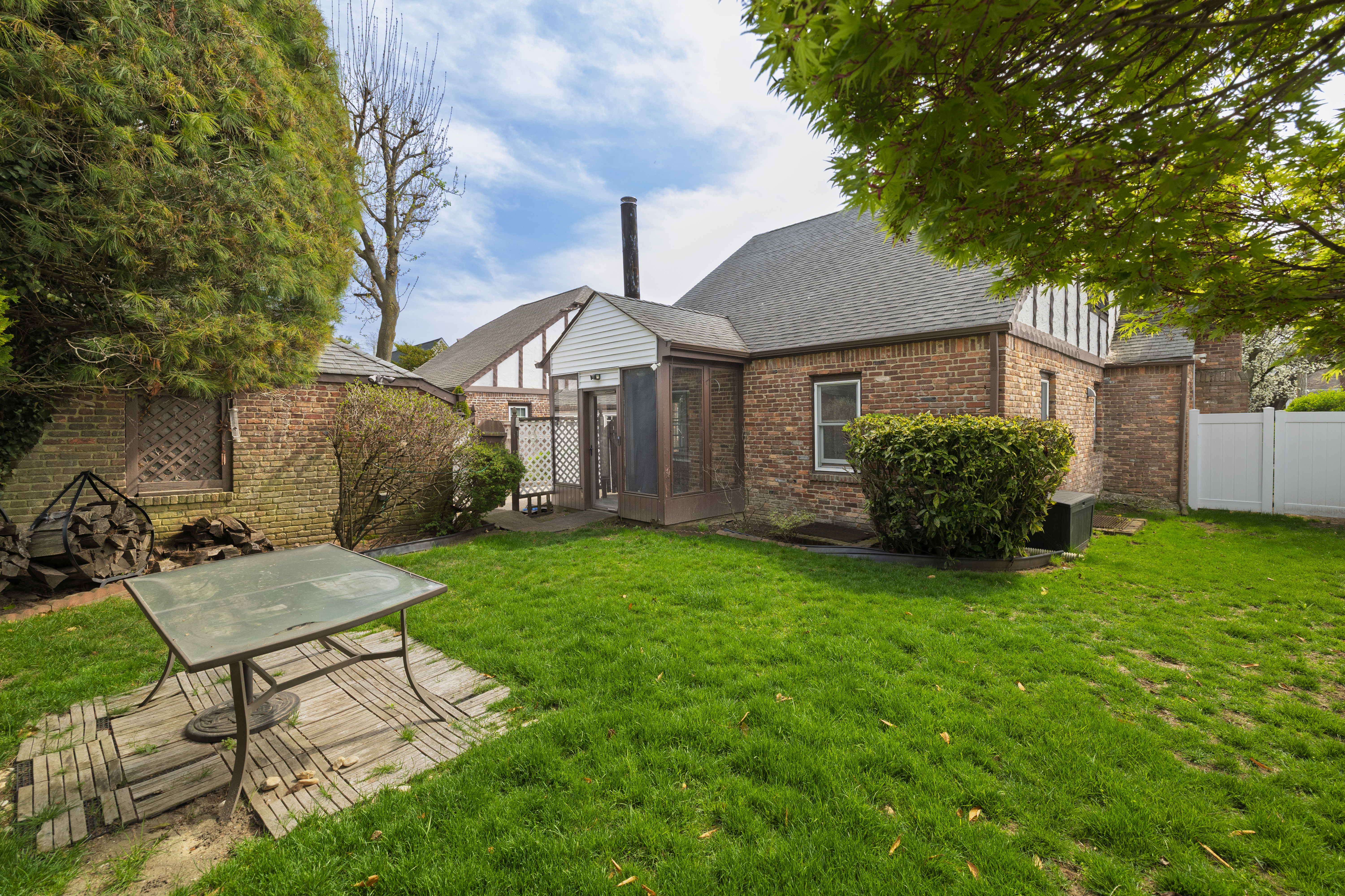  40 Horton Street, Malverne, NY 11565 - 物件實景