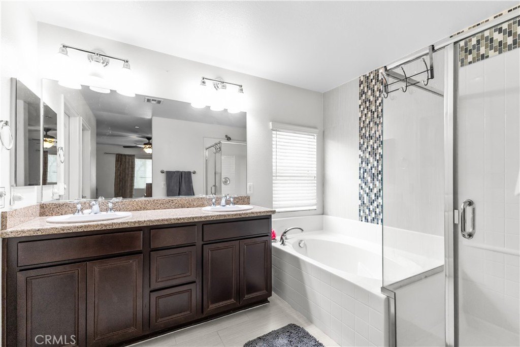 Grand Terrace, California, 92313, United States, 3 Bedrooms Bedrooms, ,3 BathroomsBathrooms,Residential,For Sale,1974022