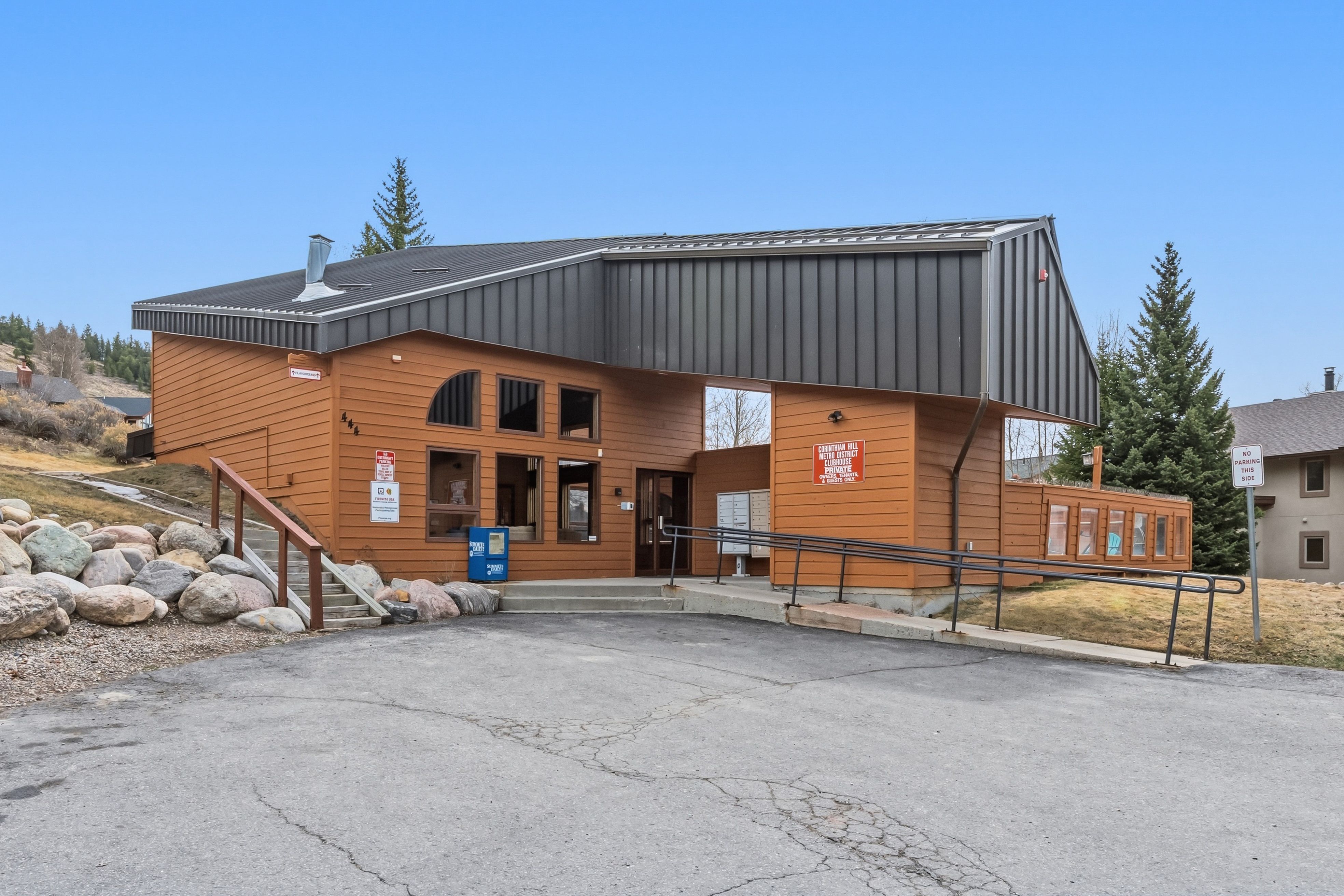  72 Corinthian Circle, Dillon, CO, 80435 - 物件實景