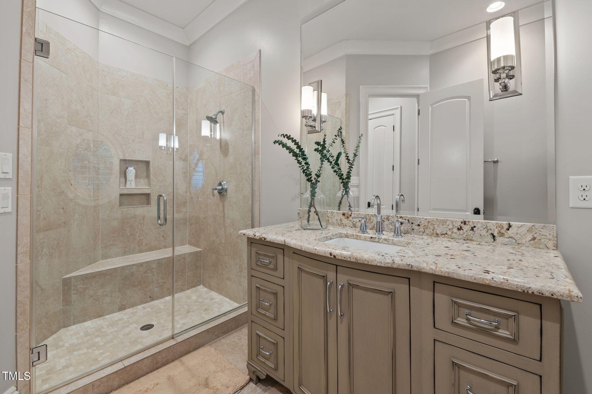 Raleigh, North Carolina, 27613, United States, 7 Bedrooms Bedrooms, ,11 BathroomsBathrooms,Residential,For Sale,1917345