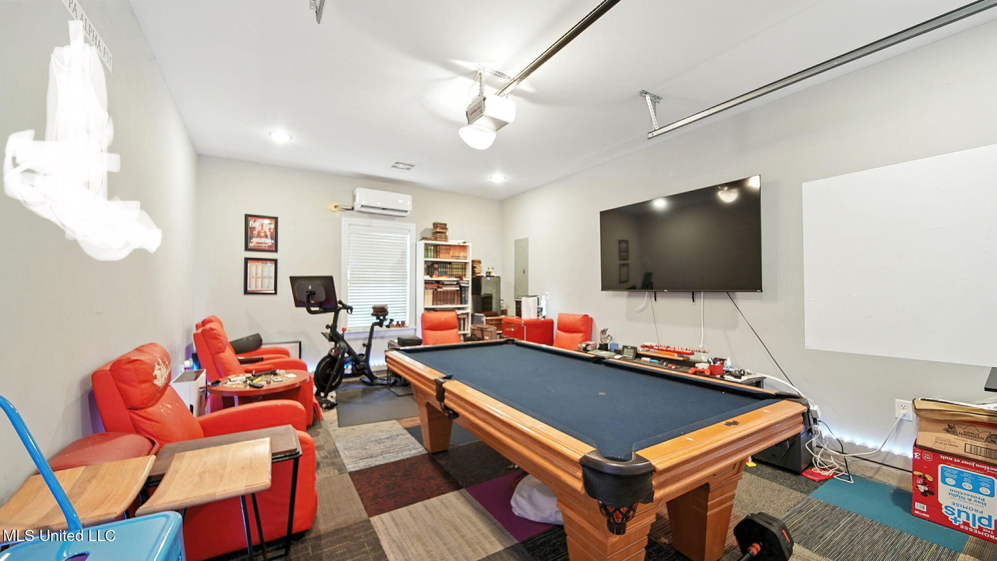 Hernando, Mississippi, 38632, United States, 4 Bedrooms Bedrooms, ,3 BathroomsBathrooms,Residential,For Sale,1978429