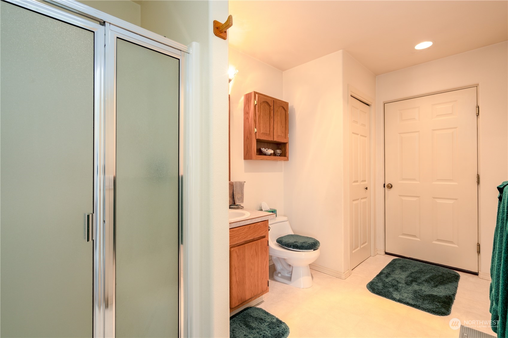 Hat Island, Washington, 98206, United States, 3 Bedrooms Bedrooms, ,1 BathroomBathrooms,Residential,For Sale,1928983