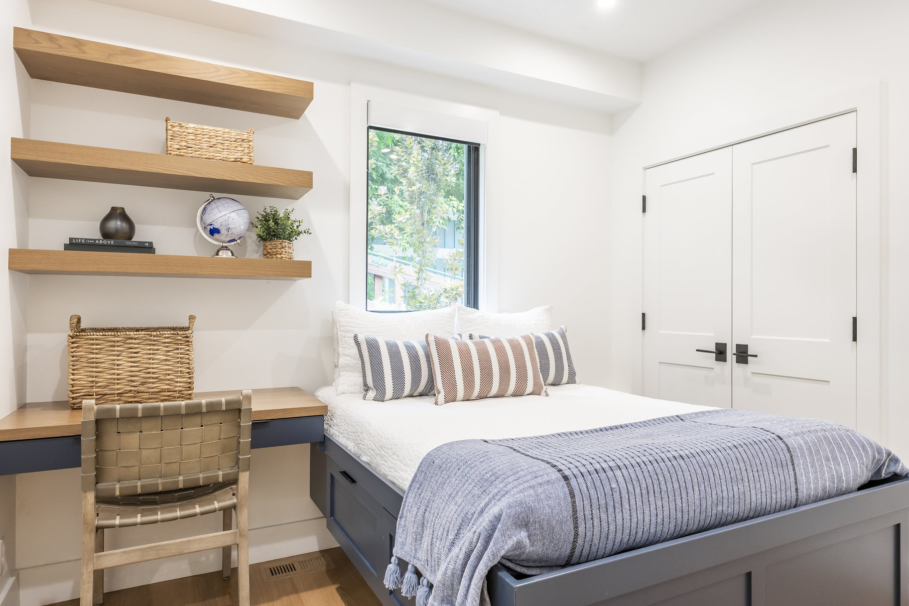  Spacious Rebuild Steps from Skiing and Main St. in the Best Pocket of Old Town - 物件實景