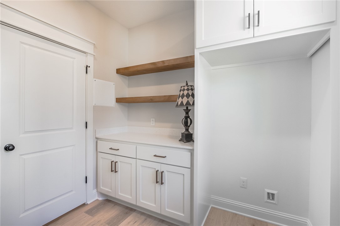 College Station, Texas, 77845, United States, 4 Bedrooms Bedrooms, ,3 BathroomsBathrooms,Residential,For Sale,2000536